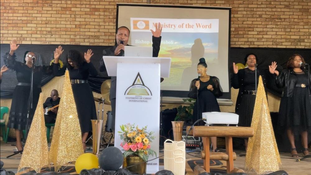 Bishop K. Setoboli preaching At The Right Hand of God from the TCI pulpit
