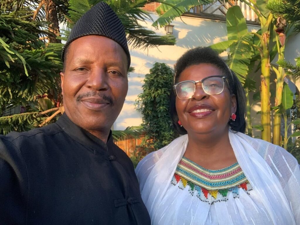 A TCI couple sharing a moment together outdoors