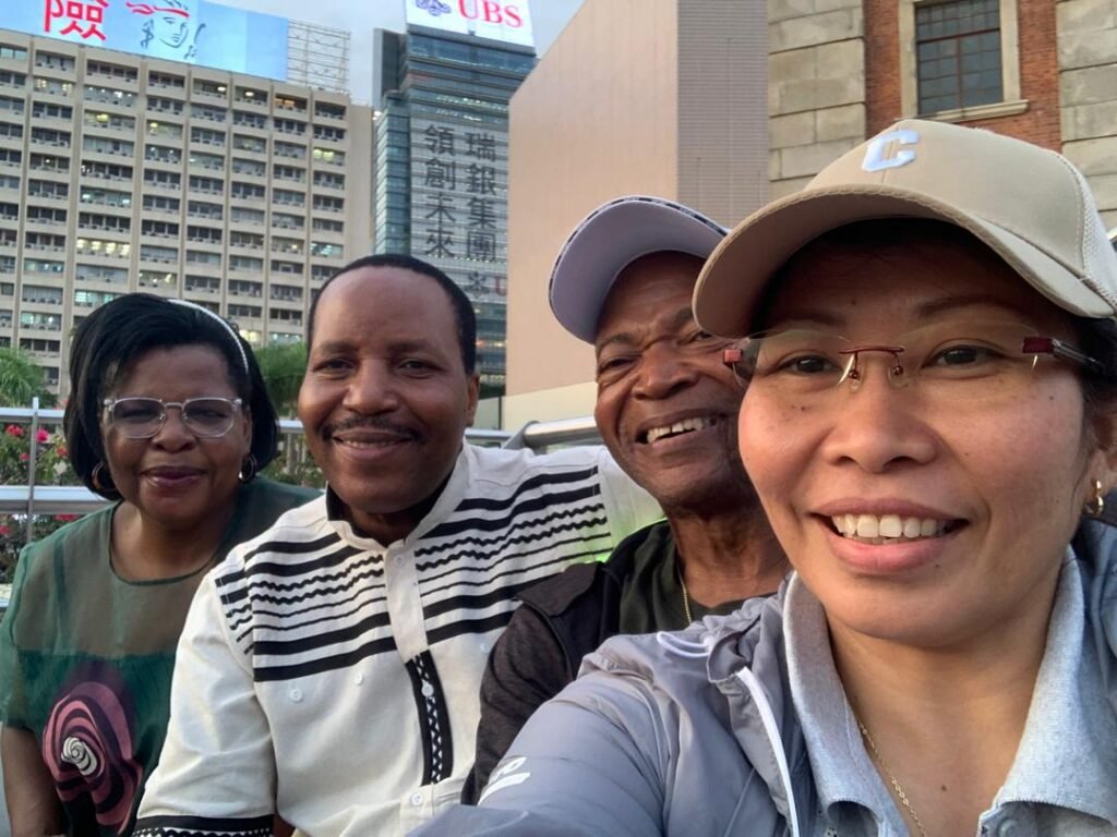 TCI couples together on a city outing